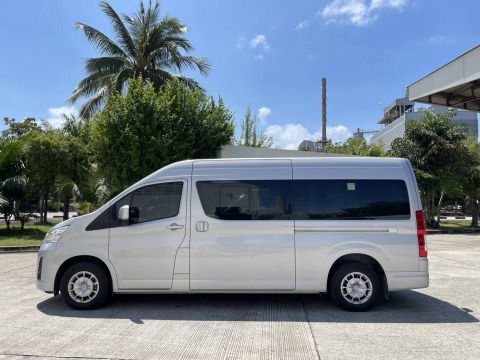 รถตู้ให้เช่า พัทยา